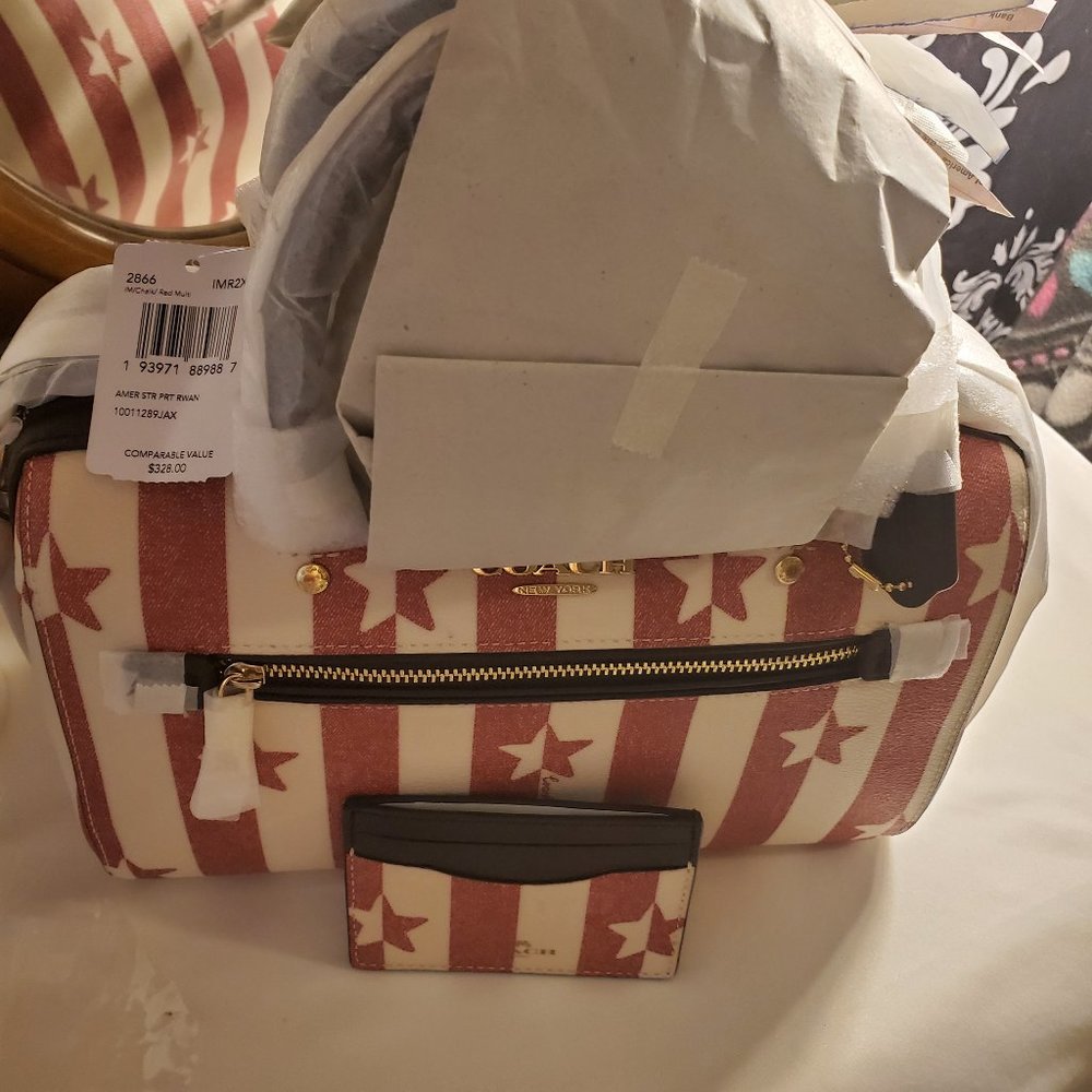 Brand new Coach - Picture 2 of 2